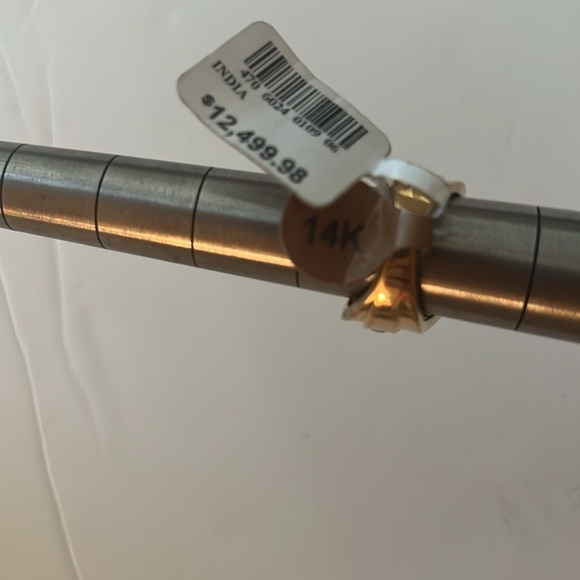 Diamond Cluster Ring 4CTTW 14K Gold Sz 7-7.5 Original Price $12,500 NEW - Picture 6 of 12